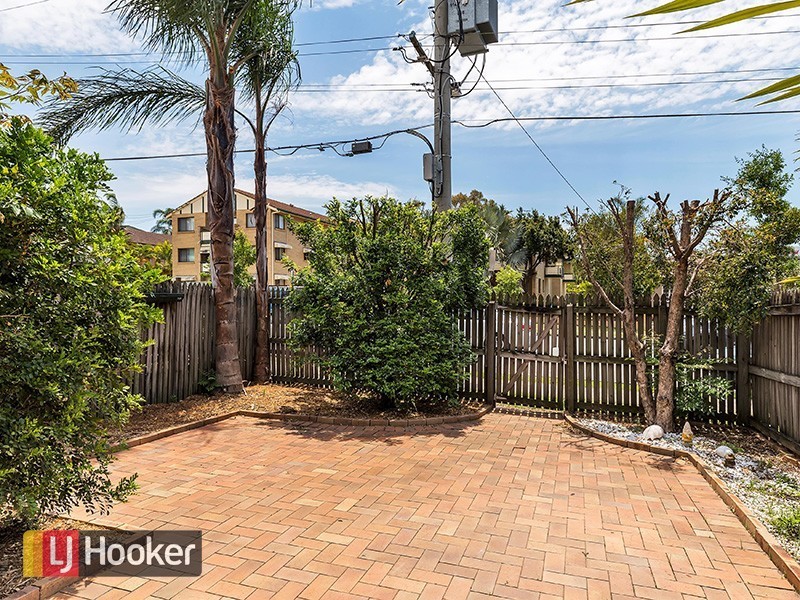 9/23 Latham Street, Chermside QLD 4032