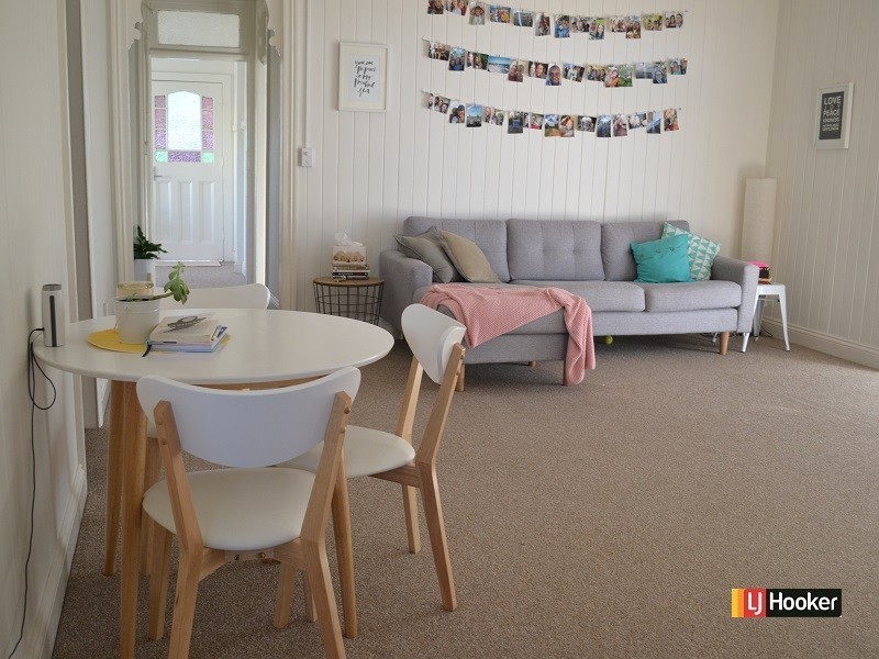 100A Hoskins Street, Sandgate QLD 4017