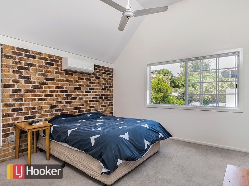 1/32 Rainey Street, Chermside QLD 4032