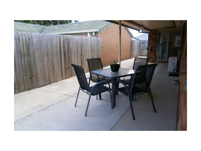 48 Glenside Street, Wavell Heights QLD 4012