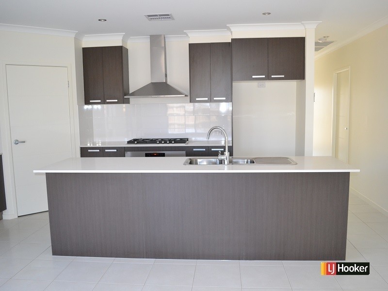 11 Beverley Court, Griffin QLD 4503
