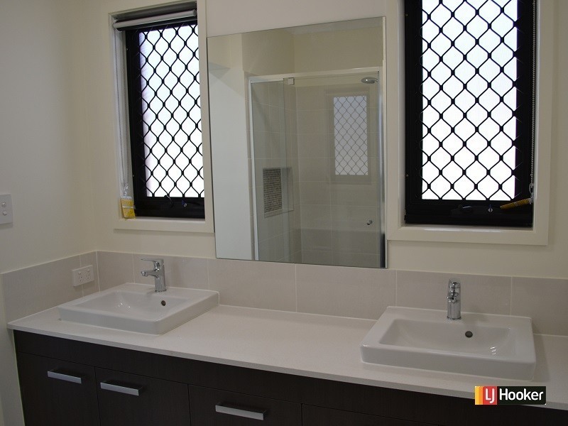 11 Beverley Court, Griffin QLD 4503