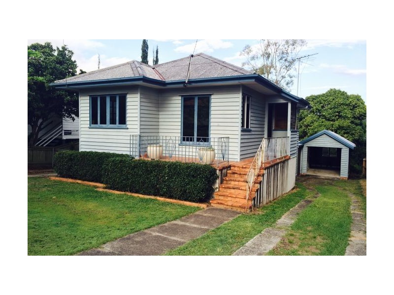 7 Binkar Street, Chermside QLD 4032