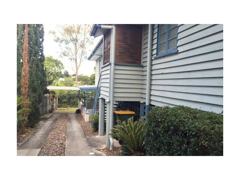 7 Binkar Street, Chermside QLD 4032