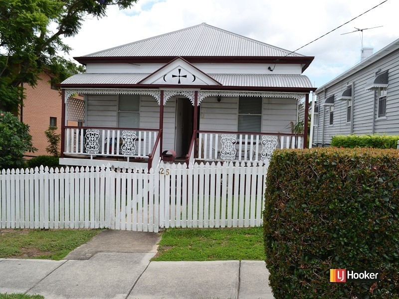 25 Stopford Street, Wooloowin QLD 4030