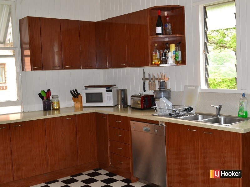 25 Stopford Street, Wooloowin QLD 4030