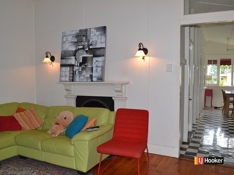 25 Stopford Street, Wooloowin QLD 4030