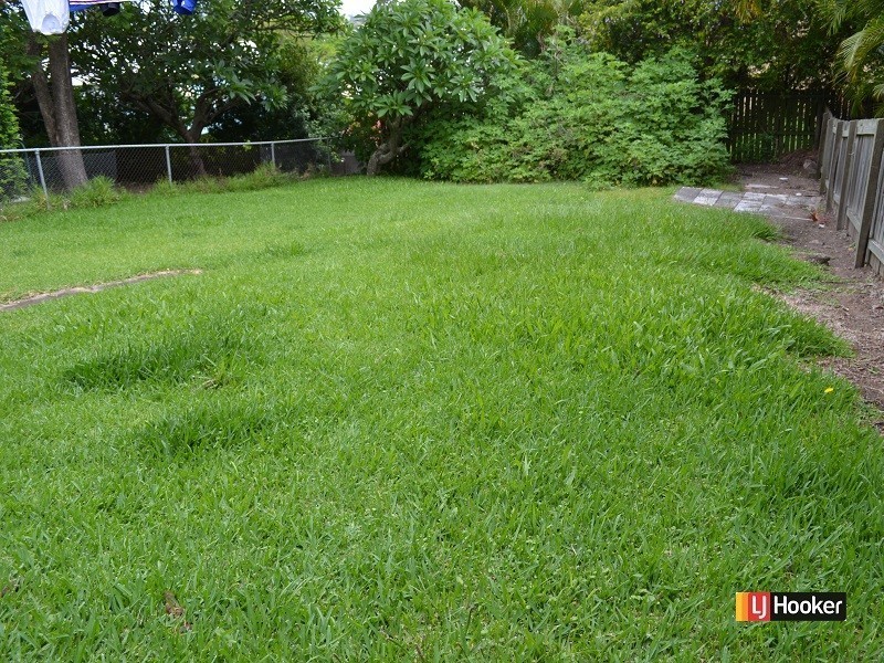 25 Stopford Street, Wooloowin QLD 4030