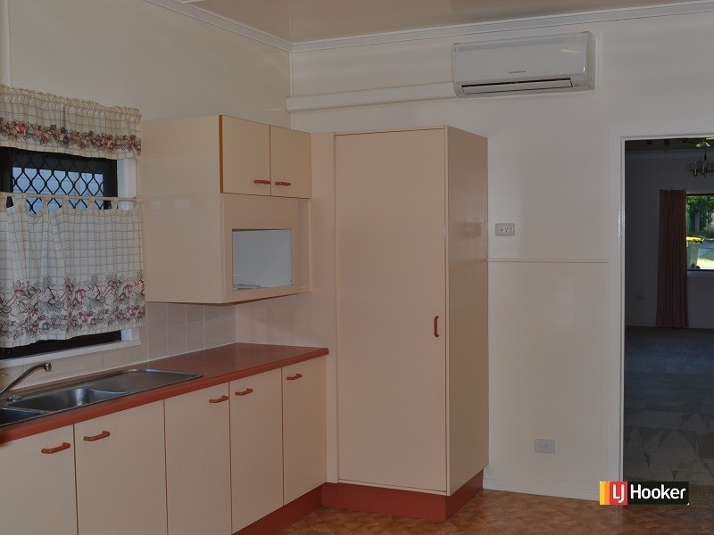 26 Curwen Terrace, Chermside QLD 4032