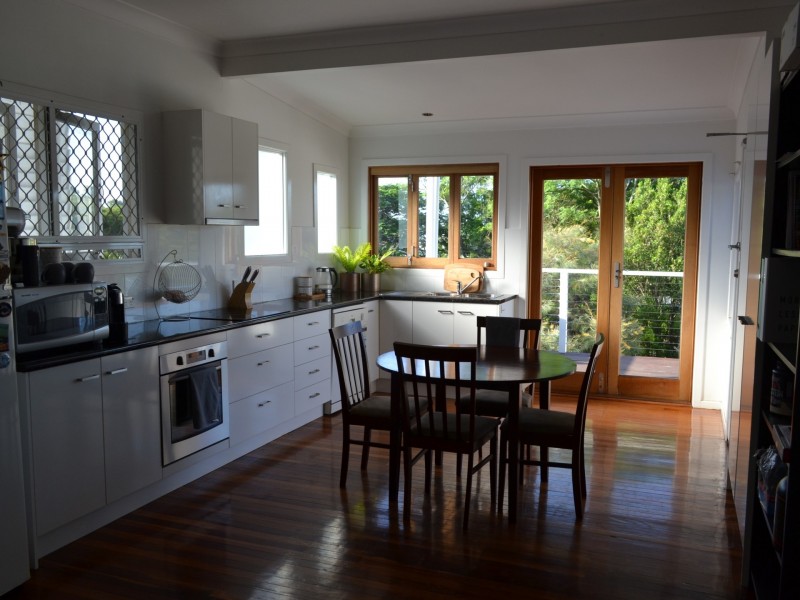 7 Ferguson Road, Wavell Heights QLD 4012