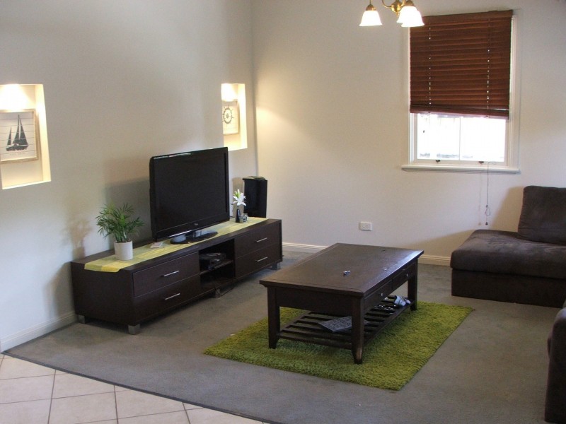 3 Desert Willow Way, Fitzgibbon QLD 4018