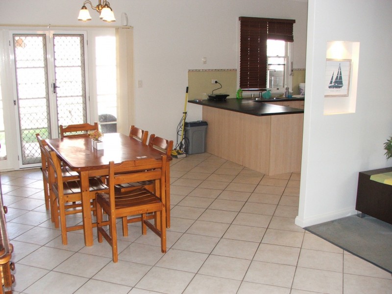 3 Desert Willow Way, Fitzgibbon QLD 4018