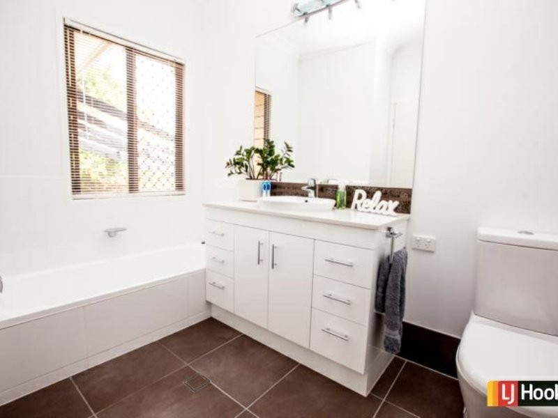 20 Allan Street, Kedron QLD 4031