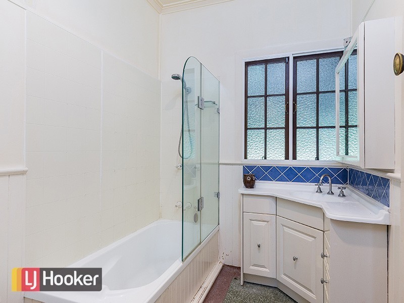 43 Aveling Street, Wavell Heights QLD 4012