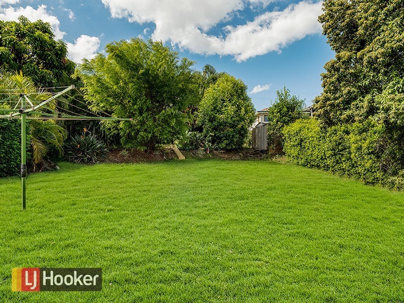 43 Aveling Street, Wavell Heights QLD 4012