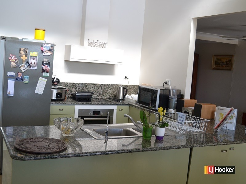 14 Jethro Street, Aspley QLD 4034