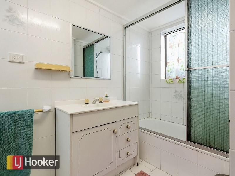 2/87 Farnell Street, Chermside QLD 4032