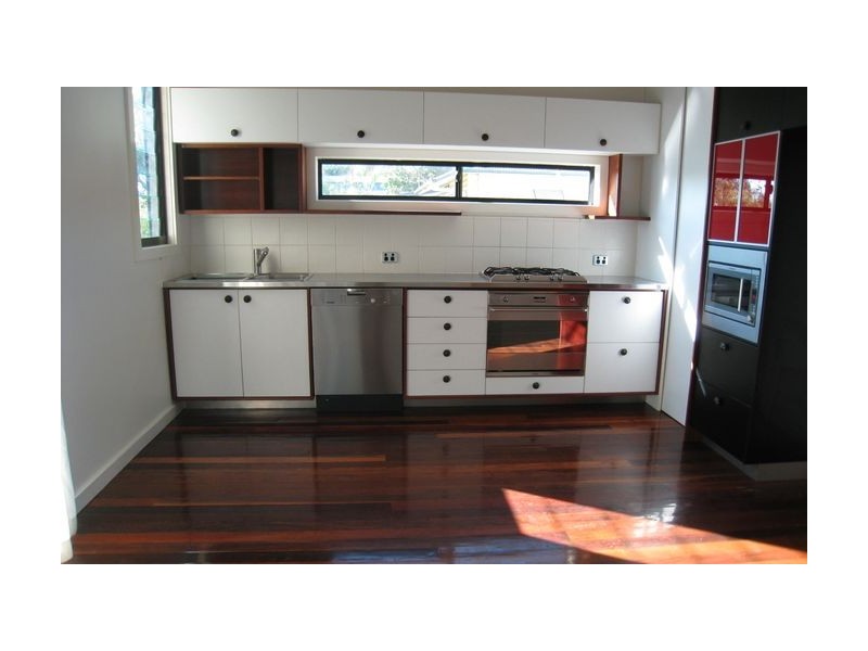 28b Bromley Street, Kangaroo Point QLD 4169