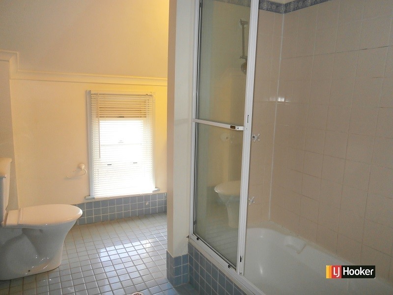 1/10 Desert Willow Way, Fitzgibbon QLD 4018