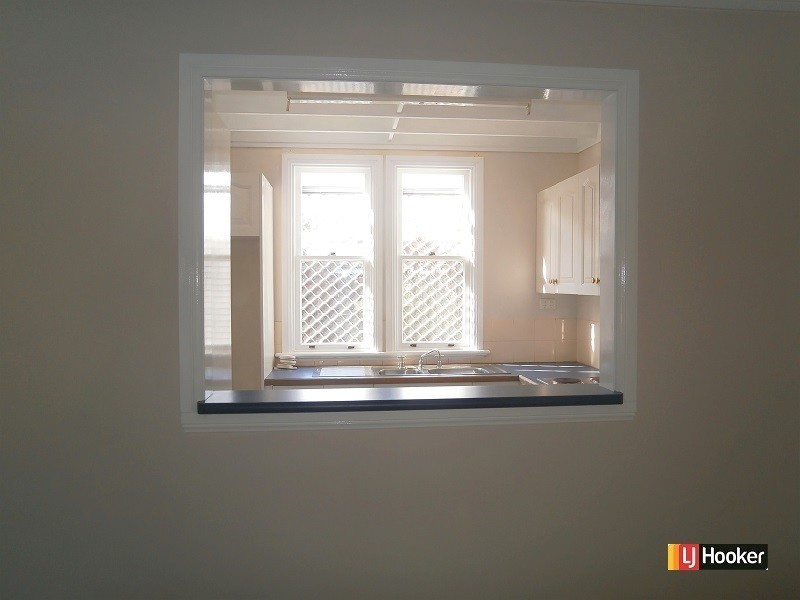 1/10 Desert Willow Way, Fitzgibbon QLD 4018