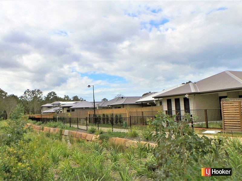 3 William Bray Parkway, Fitzgibbon QLD 4018