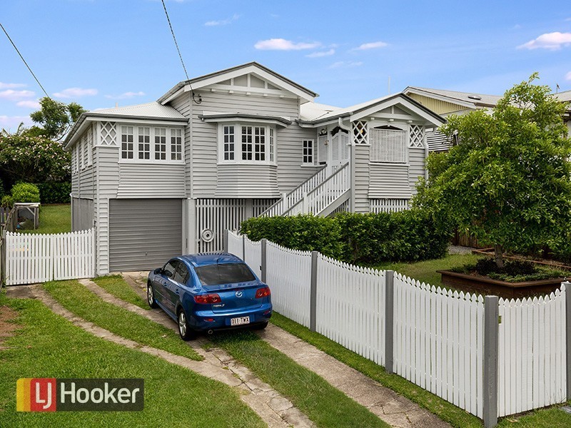 42 Strathmore Street, Kedron QLD 4031