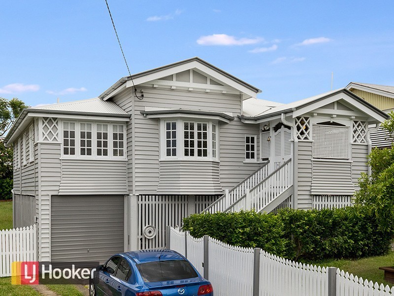 42 Strathmore Street, Kedron QLD 4031