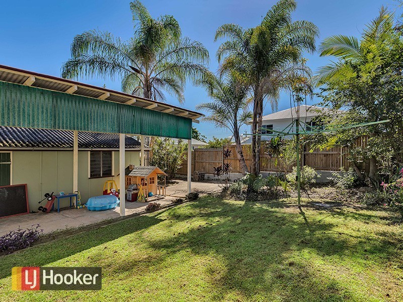 15 Vaucluse Street, Wavell Heights QLD 4012