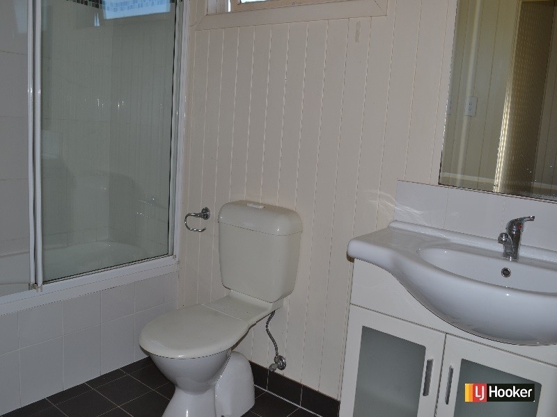 1/128 Edinburgh Castle Road, Wavell Heights QLD 4012