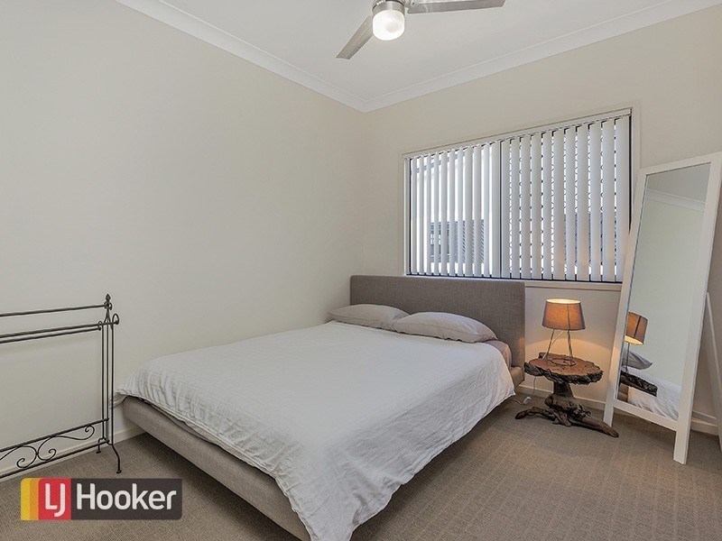 7/12-14 Georgina Street, Woody Point QLD 4019