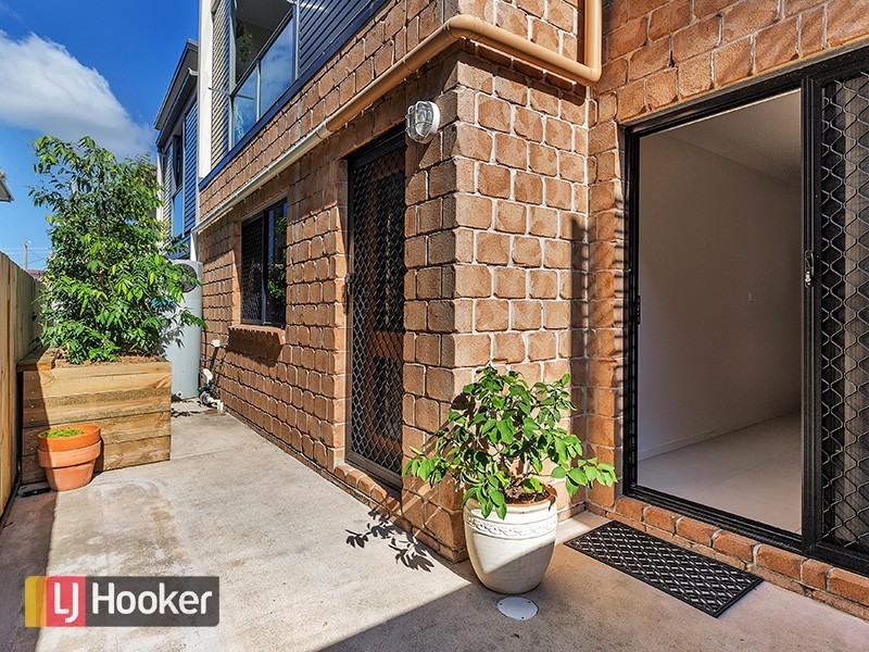 7/12-14 Georgina Street, Woody Point QLD 4019