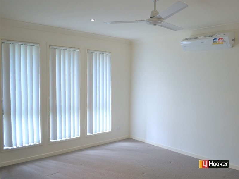 4 Sackville Close, Fitzgibbon QLD 4018