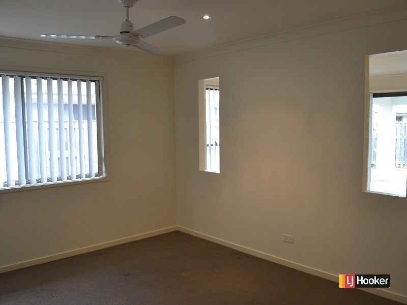 4 Sackville Close, Fitzgibbon QLD 4018