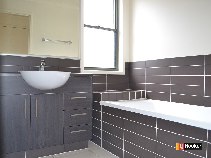 4 Sackville Close, Fitzgibbon QLD 4018