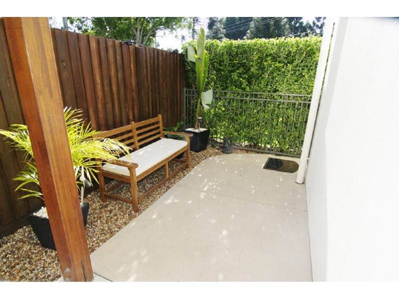 83 Hedley Avenue, Nundah QLD 4012