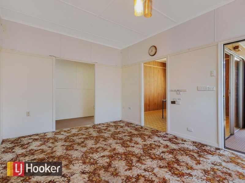 1 Bernard Street, Brighton QLD 4017