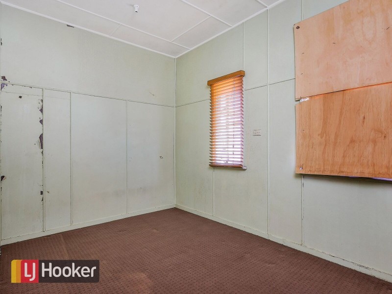 1 Bernard Street, Brighton QLD 4017