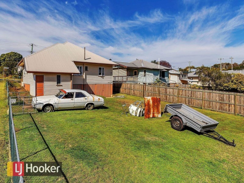 1 Bernard Street, Brighton QLD 4017