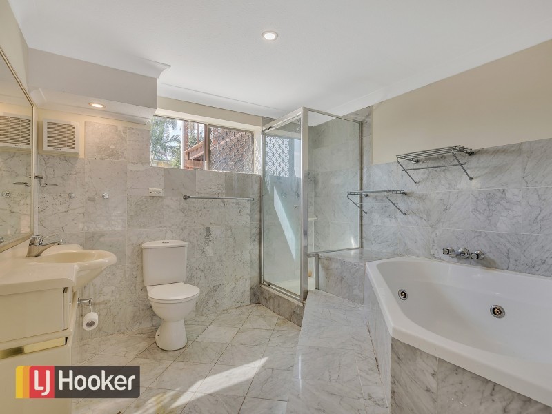 467 Ellison Rd, Aspley QLD 4034