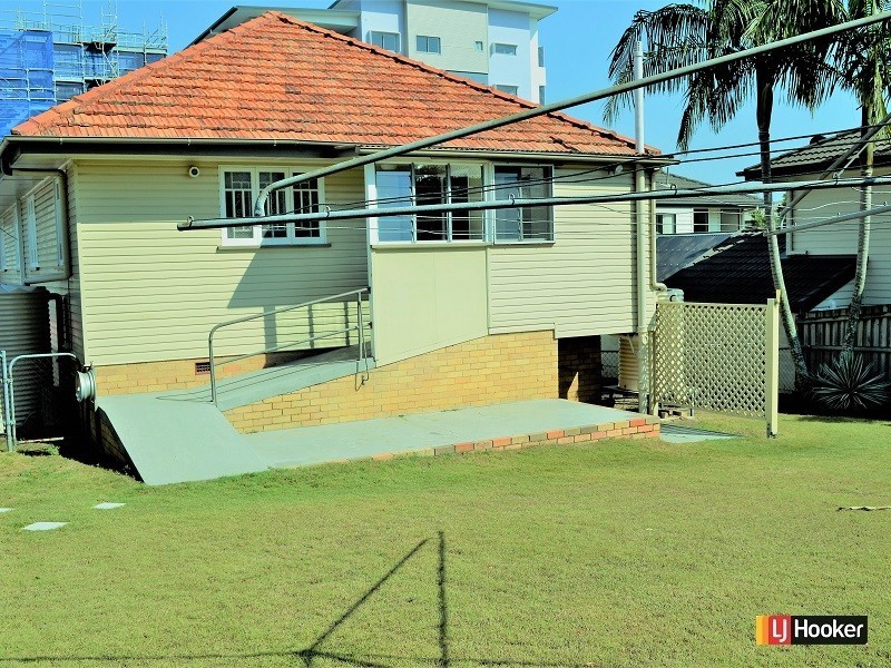 23 Western Ave, Chermside QLD 4032