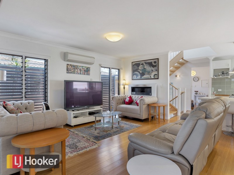 29 Maundrell Terrace, Chermside West QLD 4032