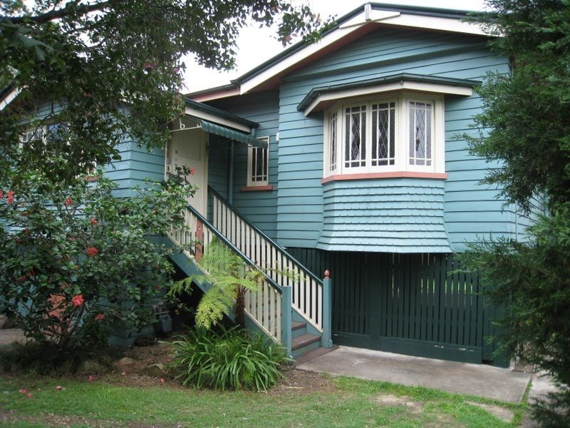 8 Kedron Street, Kedron QLD 4031