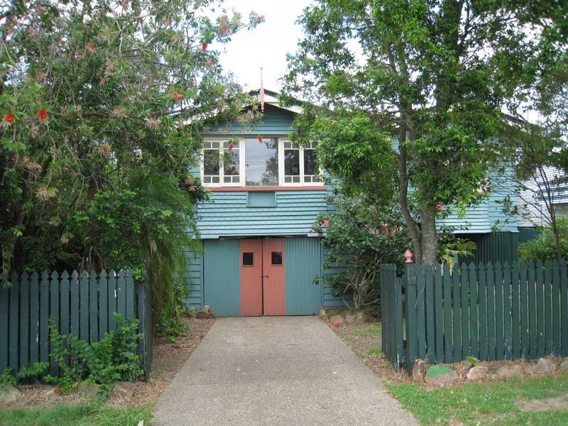 8 Kedron Street, Kedron QLD 4031