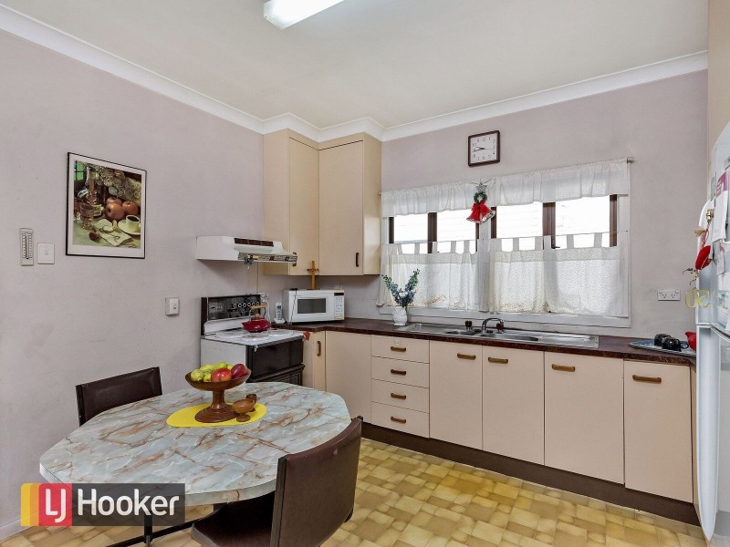 8 Zeehan Street, Wavell Heights QLD 4012