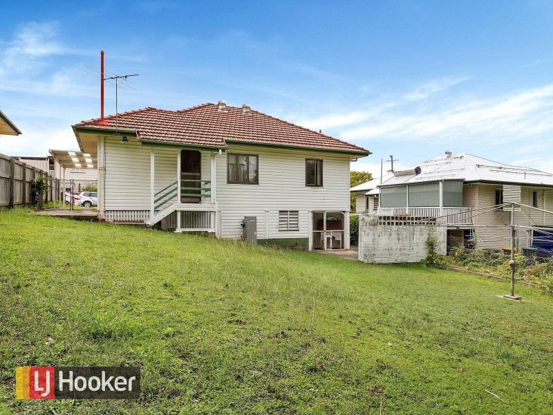 8 Zeehan Street, Wavell Heights QLD 4012