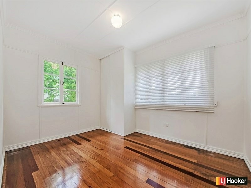 37 Fee Street, Chermside QLD 4032