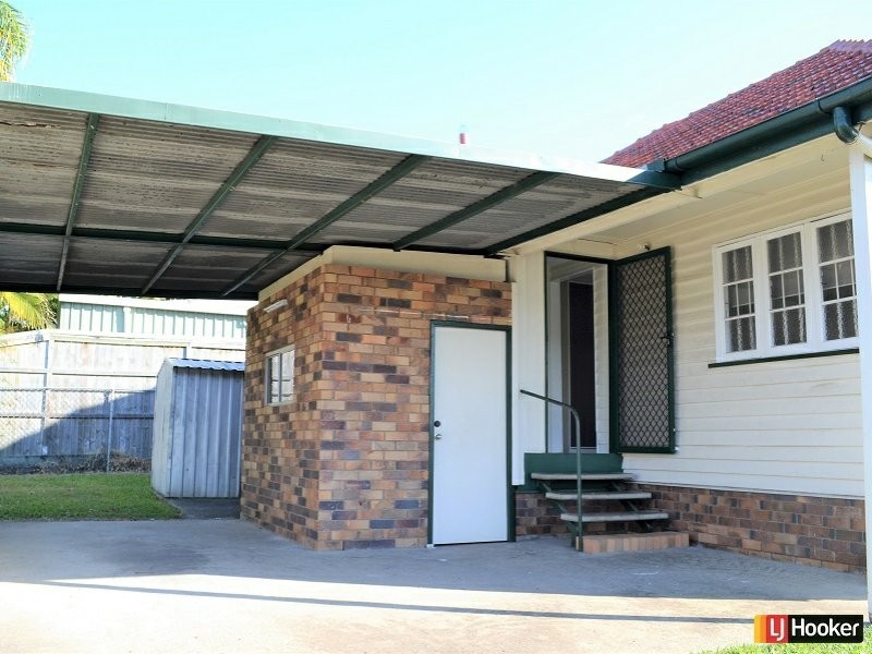 2 Eastbourne Street, Chermside West QLD 4032