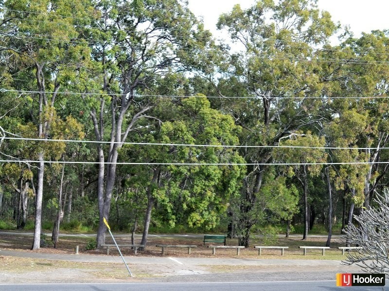 81 Douglas Street, Brighton QLD 4017