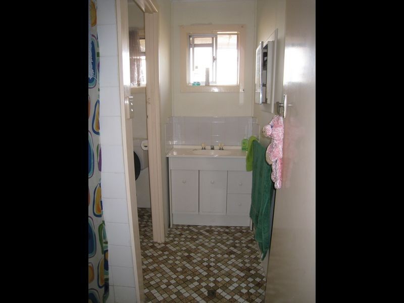 2/11 Grasspan Street, Zillmere QLD 4034