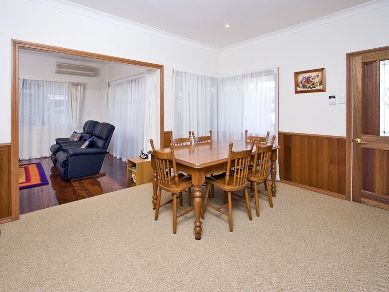 6 Thirteenth Ave, Brighton QLD 4017